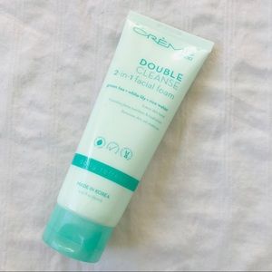 Creme shop 2 in 1 facial foam face cleanser wash